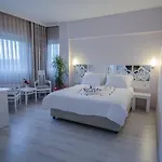 Cimenoglu Hotel 4*