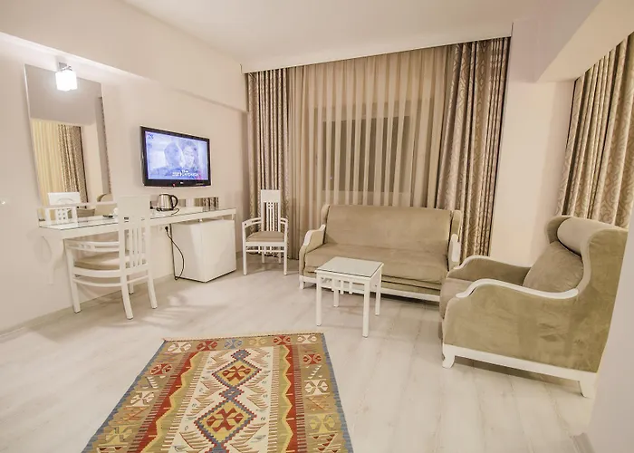 Cimenoglu Hotel 4*