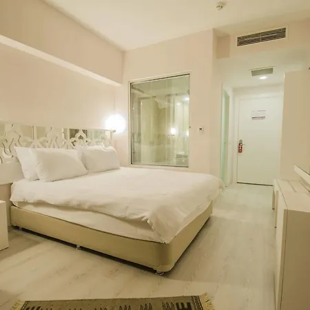 Cimenoglu ホテル 4*