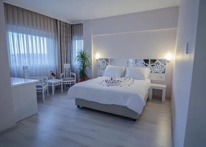 Cimenoglu Hotel 4*